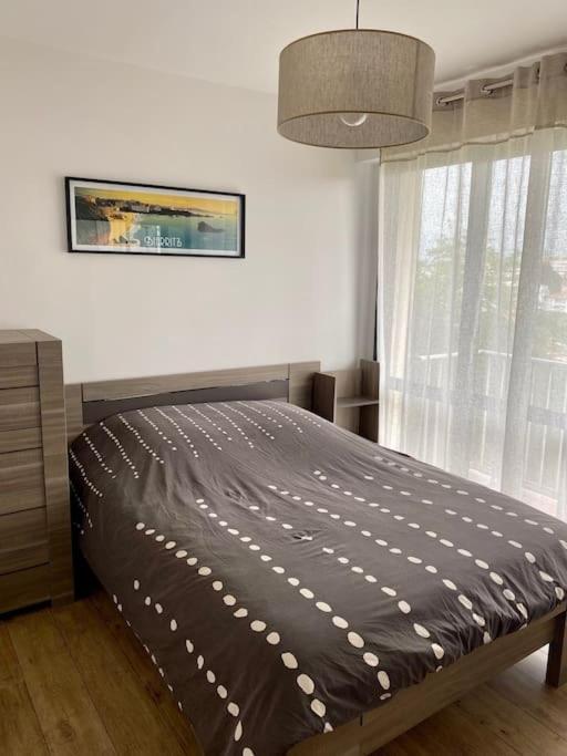 T3 - Centre - 75M2 - 2 Sdb - Parking - Calme Apartman Anglet Kültér fotó